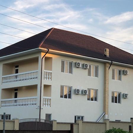 Gudauta Hotel Luaran gambar