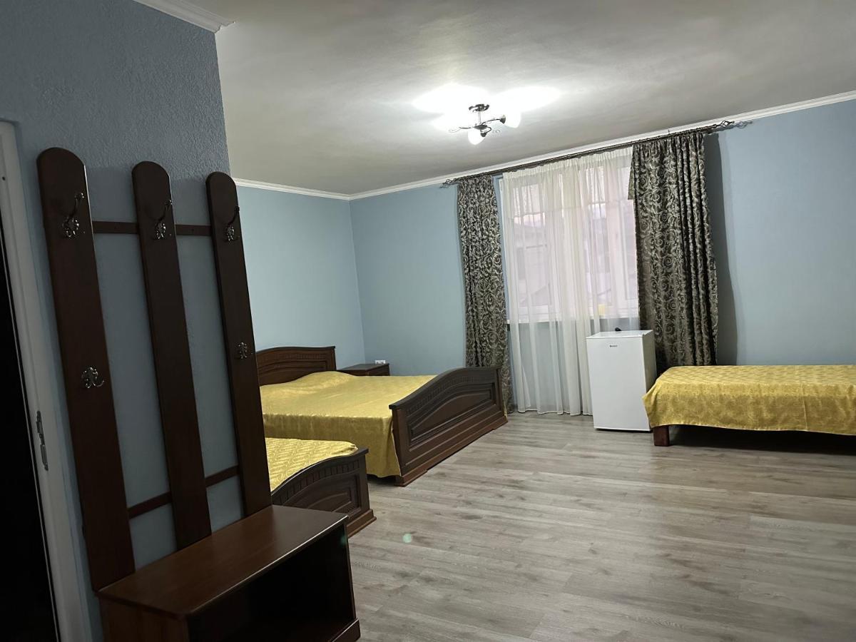 Gudauta Hotel Luaran gambar