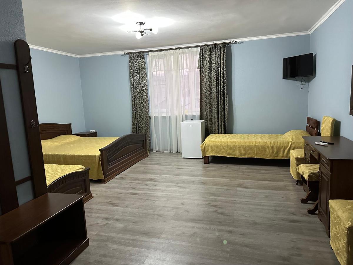 Gudauta Hotel Luaran gambar